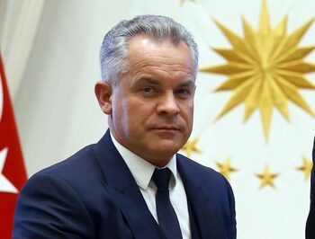 Fugarii Plahotniuc și Țuțu locuiau în Grecia într-o vilă exclusivistă. Este una dintre cele mai mari reședințe (…)
