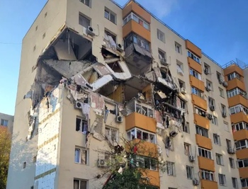 La ce oră a fost oprit gazul care alimenta blocul din Rahova, de fapt, și când au revenit locuitorii cu telefoane (…)