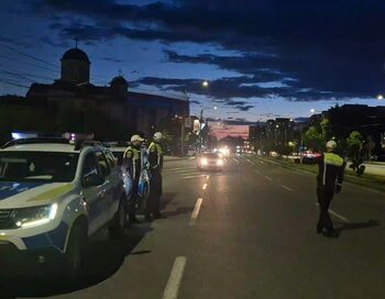 Șoferi din Dolj, prinși cu piciorul lipit de accelerație