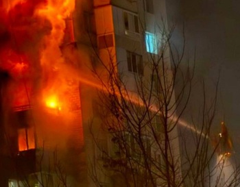 Atac de amploare în Ucraina. Rachete balistice și drone au lovit clădirile rezidențiale din Kiev