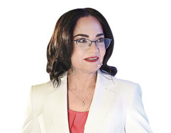 Rărim vizitele la stilist şi shoppingul sau doar ne văităm că e statul de vină pentru chirii şi rate mari?