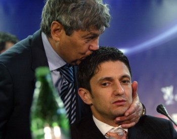 Grecii dezvăluie ce i-a cerut Mircea Lucescu fiului său, Răzvan, antrenor la PAOK Salonic. Dorința selecționerul (…)