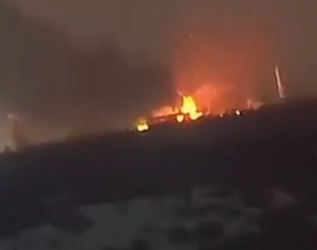 VIDEO Dronele ucrainene lovesc la aproape o mie de kilometri în spatele frontului - O rafinărie este în flăcări