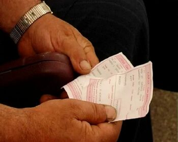 Noua lege a intrat deja în vigoare. Pensionarii cu pensii peste 3000 lei, scutiți de CASS!