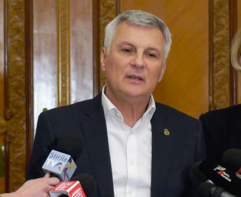 Daniel Zamfir o somează pe Diana Buzoianu: Construcția hidrocentralelor, blocată în proceduri la Ministerul Mediului