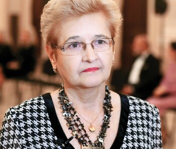 Povestea româncei care a luat un „maldăr de fier vechi plin cu pânze de păianjen