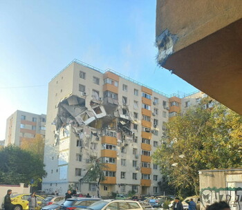 LIVE Explozie puternică într-un bloc din București, cu 3 morți. Arată ca lovit de rachetă, risc de prăbușire totală (…)