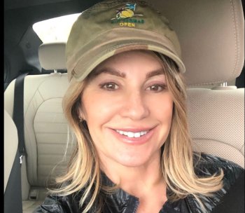 Nadia Comăneci: ”Mi-ai dat aripi”