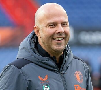 Arne Slot, antrenorul lui Liverpool, cere ca lumea să aibă răbdare cu Alexander Isak