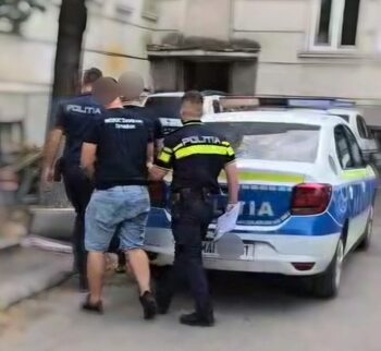(VIDEO) Doi bărbați din Amărăștii de Jos, reținuți după ce s-au bătut într-un bar