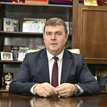 Aladin Georgescu: Îi solicit deputatului PNL de Mehedinți Mihai Culeafă să îi explice prim-ministrului Bolojan cât (…)