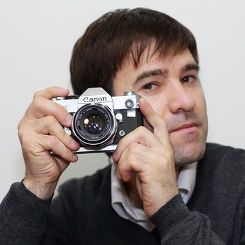 Cine este Octavian Micleușanu, singurul fotograf român de la Festivalul de Film de la Veneția