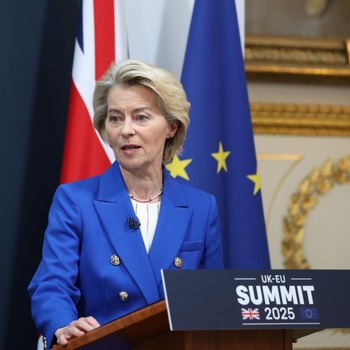 Ursula von der Leyen a luat foc, după ce o dronă rusească a intrat în România! Mesajul dur al președintei CE nu va (…)