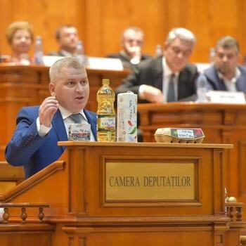 Deputatul Florin Roman (PNL), atac la Bolojan: „Nu suntem slugi! Deciziile se iau fără dezbatere, doar pentru a (…)