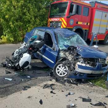 Un motociclist și-a pierdut viața după ce a lovit un autoturism