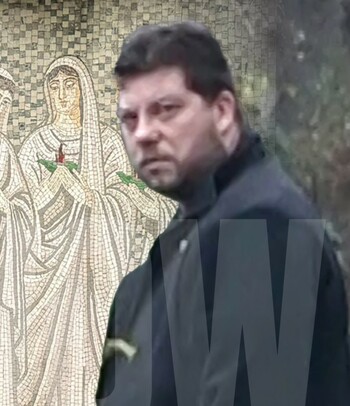 Unul din băieții lui Silviu Prigoană, prezență emoționantă la mormântul tatălui său