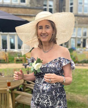 Scriitoarea Sophie Kinsella a murit la 55 de ani! Fusese diagnosticată cu cancer la creier: „Ne va lipsi enorm”