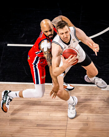 CSM CSU Oradea va debuta pe teren propriu, cu CSM Târgu Jiu. FR Baschet a confirmat: U BT Cluj-Napoca va juca doar (…)