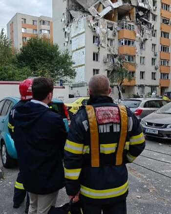 Locatarii blocului afectat de explozie au trei opțiuni de relocare; Primăria Capitalei oferă 1.500 de lei ajutor (…)