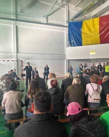 Stelian Bujduveanu, întâlnire cu proprietarii apartamentelor din imobilul afectat de explozia din cartierul Rahova