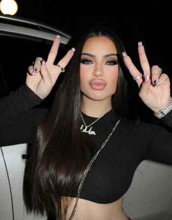 Maria a fost ucisă într-un atac armat! Avea 22 de ani și abia se lansase în industria muzicală. Moartea ei, (…)