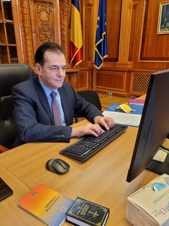 Ludovic Orban, după ce a fost „șomer” ani la rând, ia apărarea salariilor mari de la stat: „Oamenii trebuie plătiţi. (…)