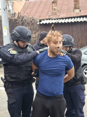 (VIDEO) Bărbat din Dolj, condamnat pentru infracțiuni rutiere, prins de polițiști în Drobeta Turnu Severin