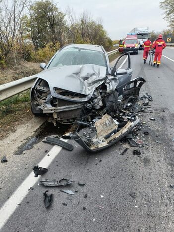 Dolj: Trei răniți într-un accident cu patru mașini, la Cârcea