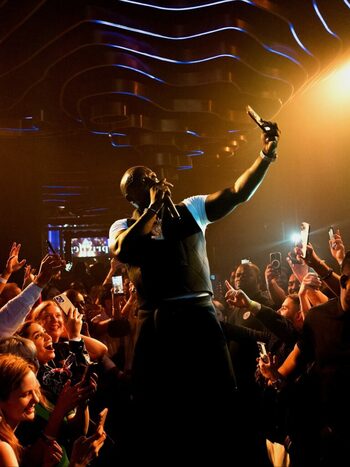 Cântărețul Akon a fost arestat lângă Atlanta. Ce acuzații i se aduc