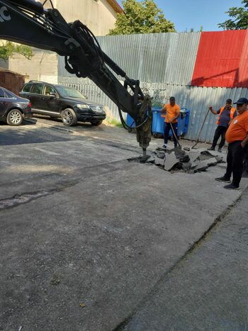 (P) Intervenții de urgență pe mai multe străzi din sector: „Rămânem mereu pregătiți să intervenim”