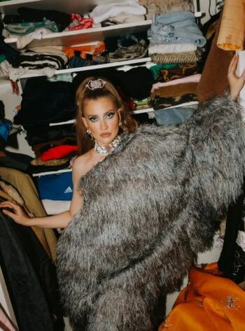 Iulia Albu face furori după ce a slăbit 12 kilograme! Cum arată acum vedeta – GALERIE FOTO