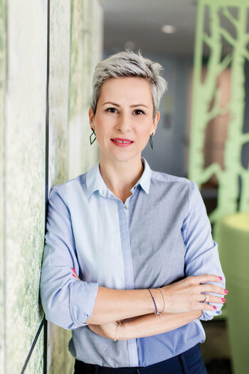100 Cele mai puternice femei din business. Alina Rus, VicePreşedinte & CFO, Raiffeisen Bank România